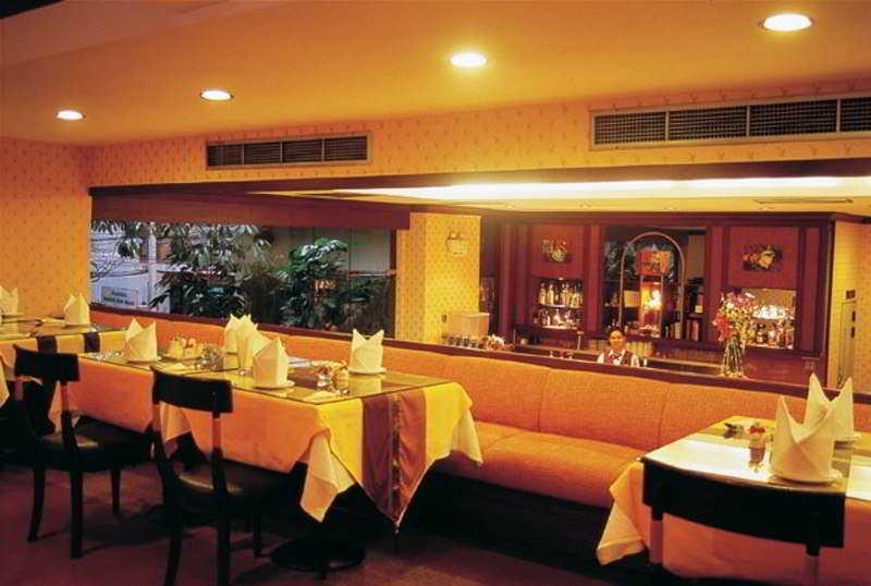 Silom City Hotel Bangkok Restoran gambar
